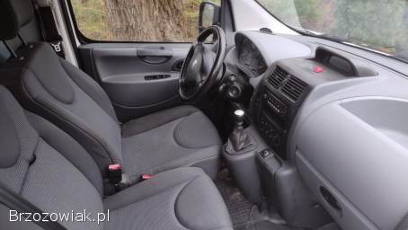 Peugeot expert 2009 rok 2.  0 HDI