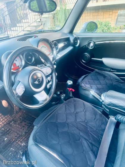 Mini Cooper One 2009