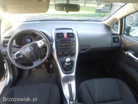 Toyota Auris 2010