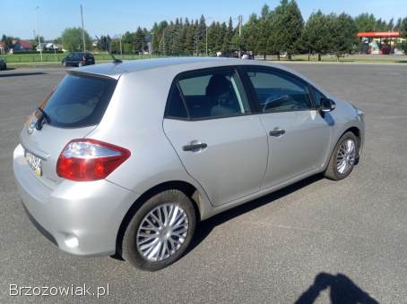 Toyota Auris 2010