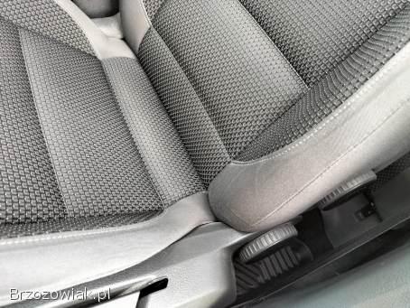 Volkswagen Touran 7 osobowa 2012