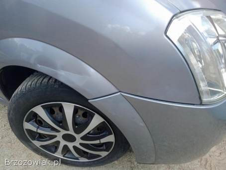 Opel Meriva Benzyna 1.  6 16V 2003