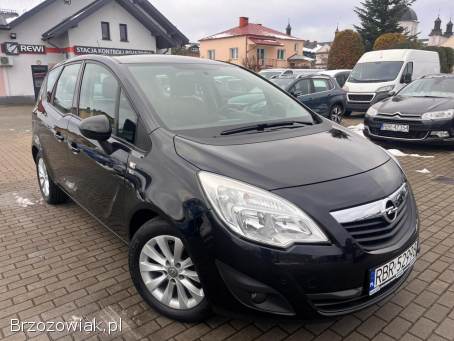 Opel Meriva 1.  3 cdtixxCosmo 2013