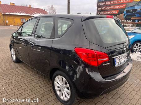 Opel Meriva 1.  3 cdtixxCosmo 2013