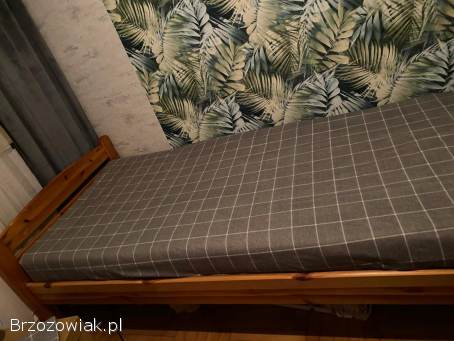 Łóżko z materacem 210x100cm