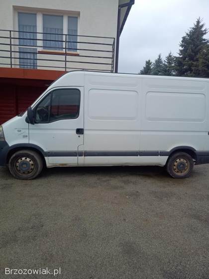 Nissan interstar