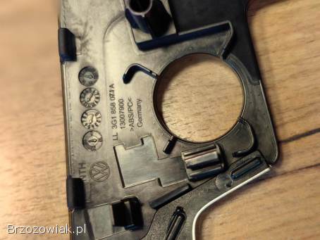 Ekran Passat B8 Golf