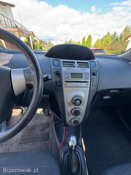 Toyota Yaris 1.  0 MR 06 E4 2006