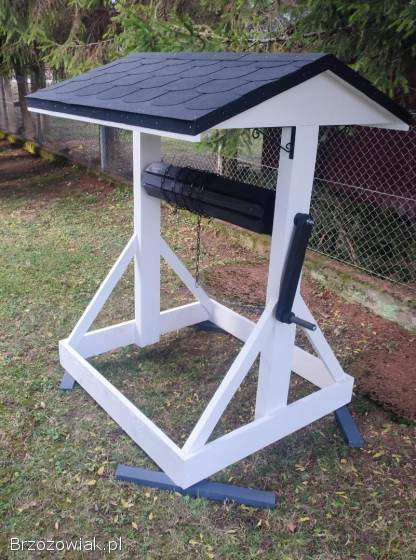 Studnia ogrodowa / zabudowa / oświetlenie