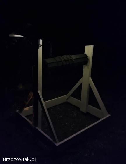 Studnia ogrodowa / zabudowa / oświetlenie