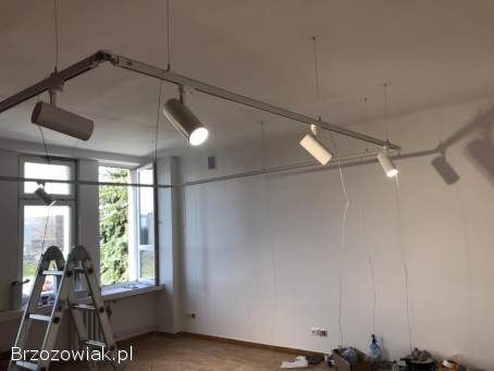 Lampy oświetleniowe listwowe