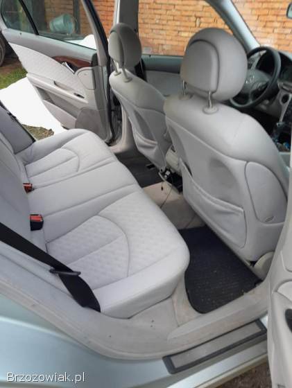 Mercedes-Benz Klasa E W211 2002