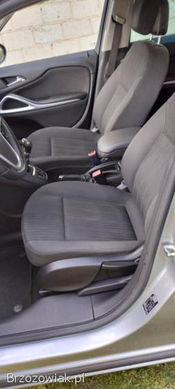 Opel Zafira 7 osobowa  2012