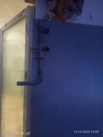 Solidne drzwi Warsztatowe / przemysłowe