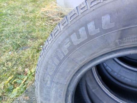 Opony zimowe 225/70 R15 C wzmacniane