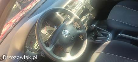 Volkswagen Golf Osobowe 2002