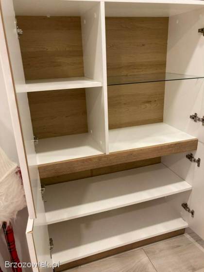 Witryna biały połysk/dąb riviera