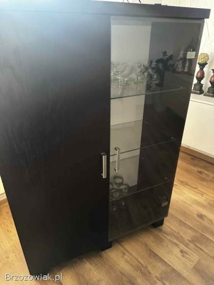 Komoda podświetlana