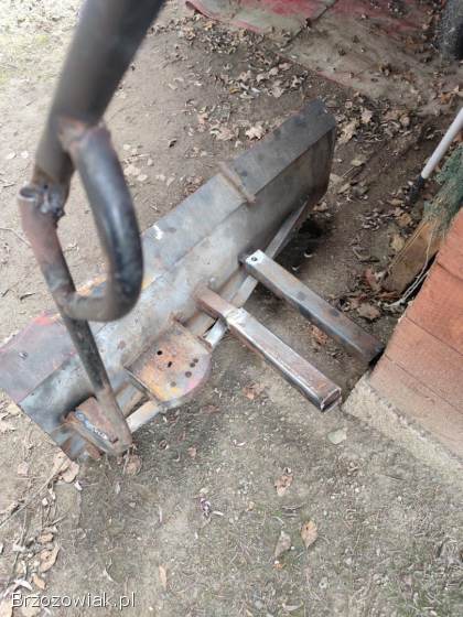 Solidny pług śnieżny do traktorka lub quada