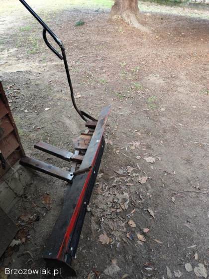 Solidny pług śnieżny do traktorka lub quada