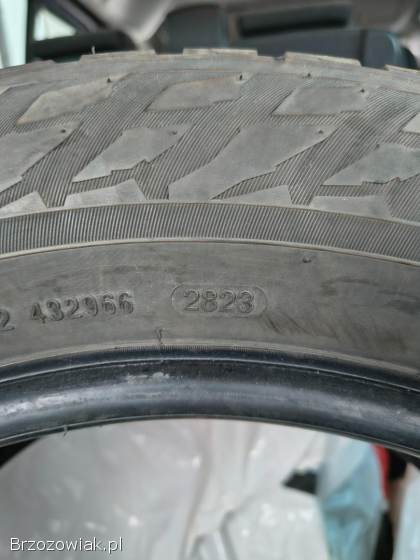 Komplet opon zimowych 215/60 R16 Firmy Nokian z 2023 roku