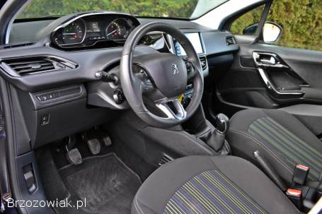 Peugeot 208 Lift 2015