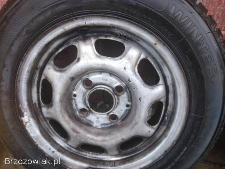 Opony zimowe z felgami