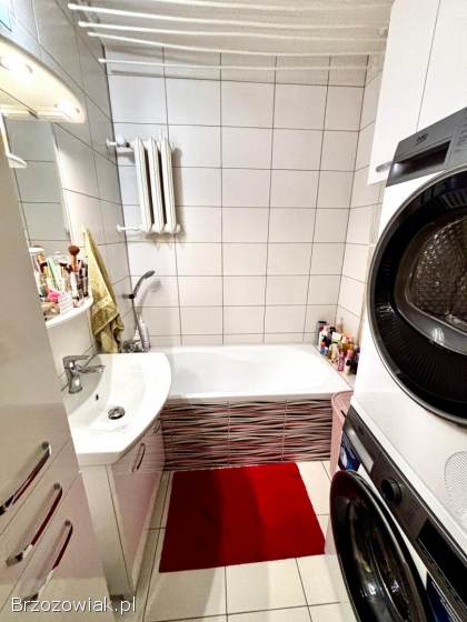 BIURO KROŚNIEŃSKIE NIERUCHOMOŚCI POLECA