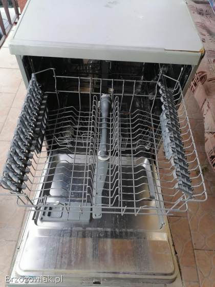 SPRZEDAM ZMYWARKĘ CENA 200 ZŁ DO UZGODNIENIA