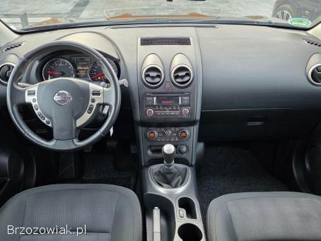 Nissan Qashqai 2.  0 140 KM 2012