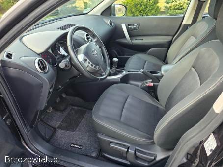 Nissan Qashqai 2.  0 140 KM 2012