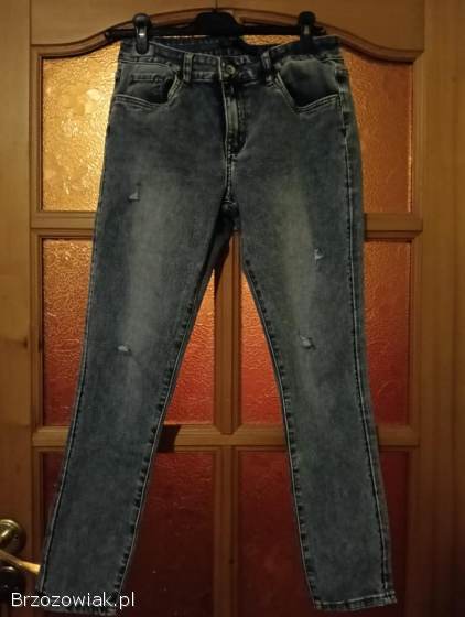 Spodnie.  Zapraszam.