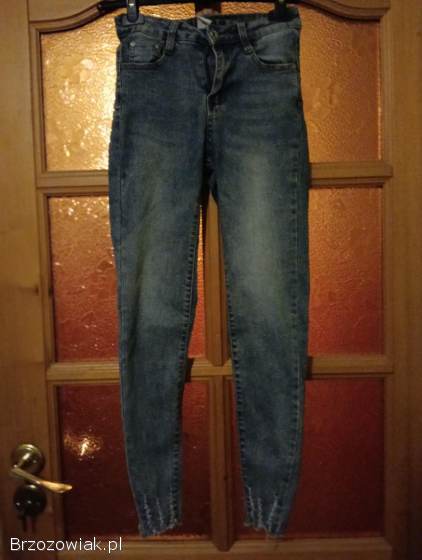 Spodnie.  Zapraszam.