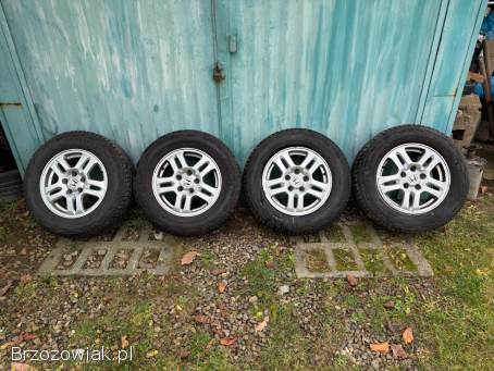 Koła 5x114,  3 R15 Honda 6J ET50 64,  1 stan DB 205/70 Westlake 2024 r.  5,  5/6,  5
