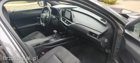Lexus UX200 GPF Business  2022