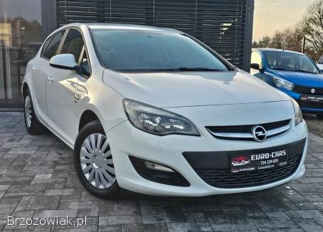 Opel Astra 1.  4 Lift 2012