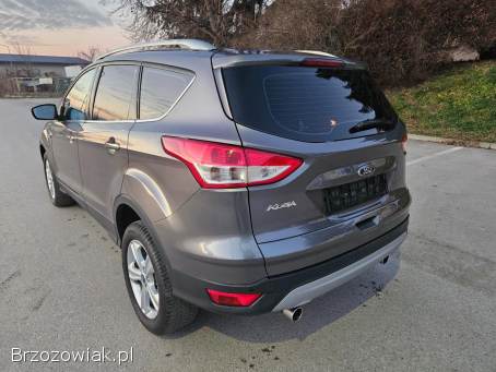 Ford Kuga 1.  6 16V 150KM  2014