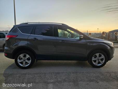 Ford Kuga 1.  6 16V 150KM  2014