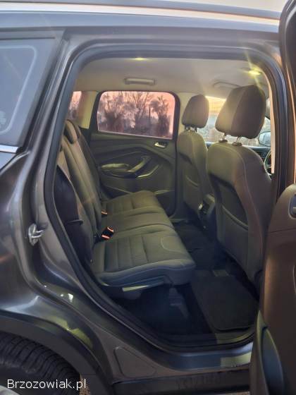 Ford Kuga 1.  6 16V 150KM  2014