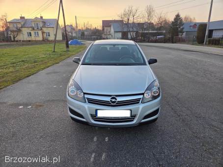 Opel Astra LIFT 2009