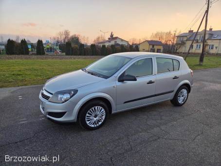 Opel Astra LIFT 2009