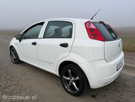 Fiat Grande Punto 1.  4B 77km 2009