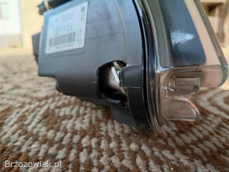 Lampa Reflektor VW Caddy