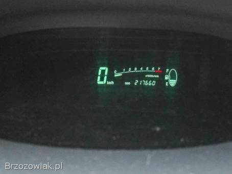 Toyota Yaris 1.  3 VVT-i 86KM 2002