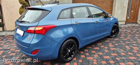 Hyundai i30 SKÓRY LED KAMERA 2013