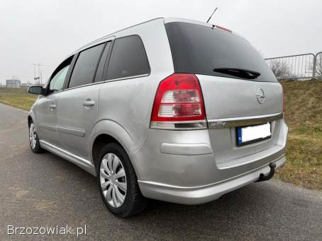 Opel Zafira 1.  7 D 125km 2008
