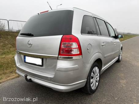 Opel Zafira 1.  7 D 125km 2008