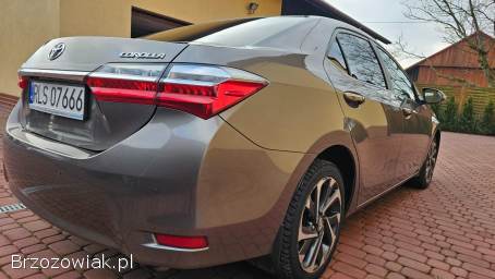 Toyota Corolla 1,  6 132 Salon PL 2016