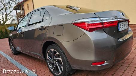 Toyota Corolla 1,  6 132 Salon PL 2016