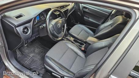 Toyota Corolla 1,  6 132 Salon PL 2016